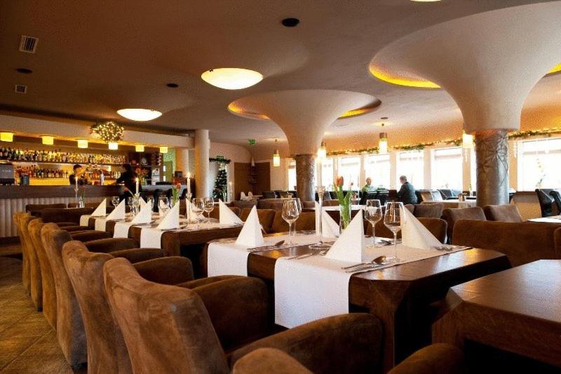 Hotel I Restauracja Abis Бистшиця-Клодзька Екстер'єр фото